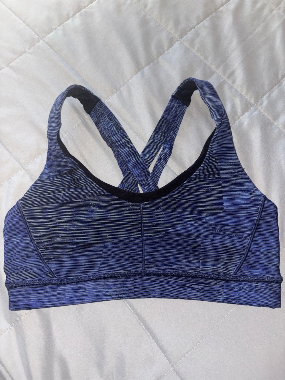 lululemon athletica Blue Striated Crossback Sports Bra Sz 6